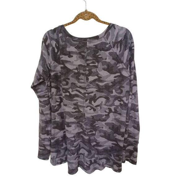Michael Stars Top Long Sleeve Lightweight Camouflage Color Gray/Black Size XL - Picture 3 of 3